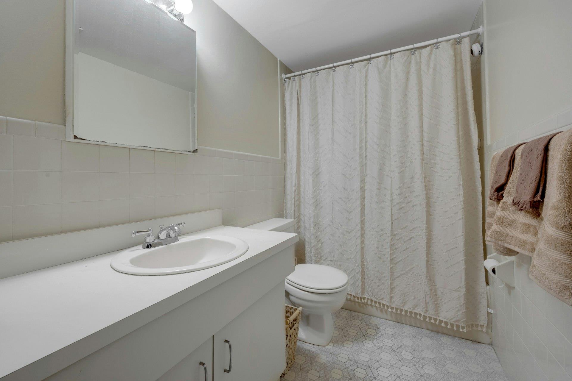 1490 Shore Drive #4F, Bronx, New York image 16