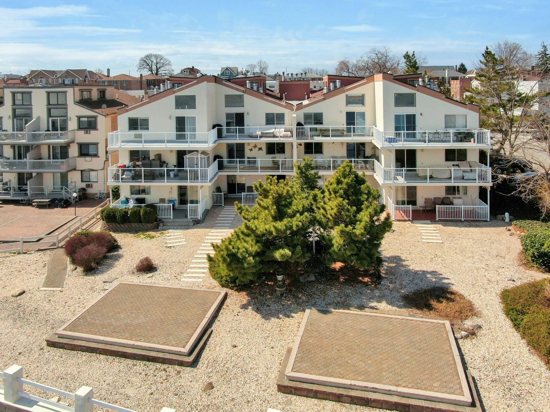 1490 Shore Drive #4F, Bronx, New York image 2