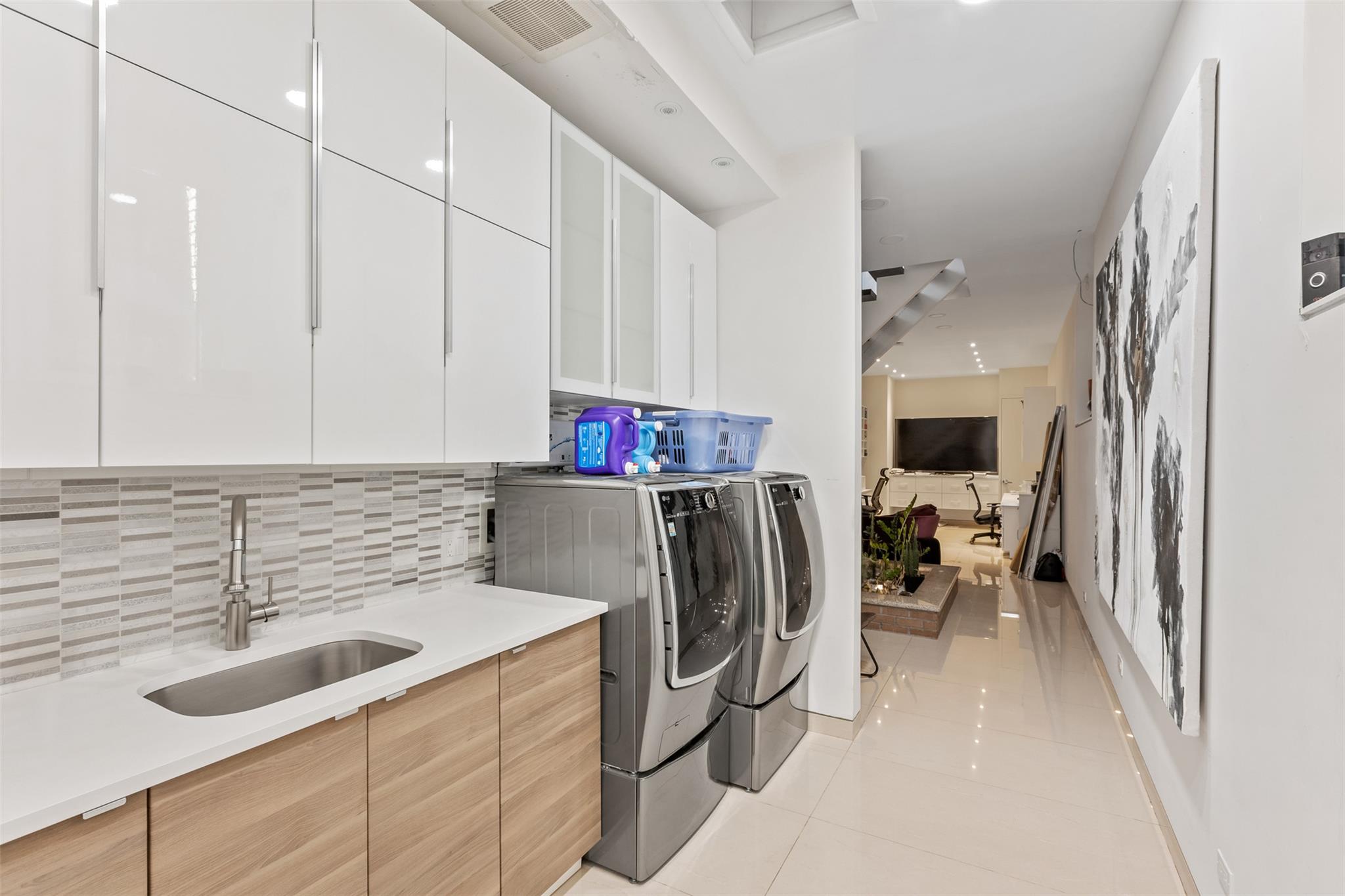 333 W 262nd Street, Bronx, New York image 15