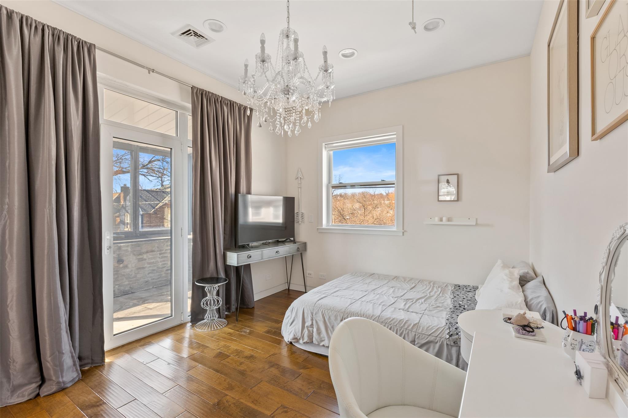 333 W 262nd Street, Bronx, New York image 5