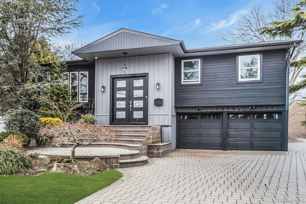 Photo of 1815 Cynthia Lane, Merrick, NY 11566 (MLS # 943887)