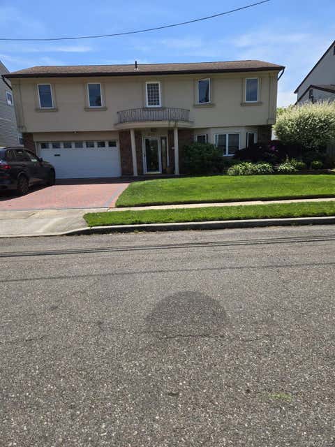 Homes For Sale - 533 Halevy Drive<br/> Nassau County, Cedarhurst, NY 11516