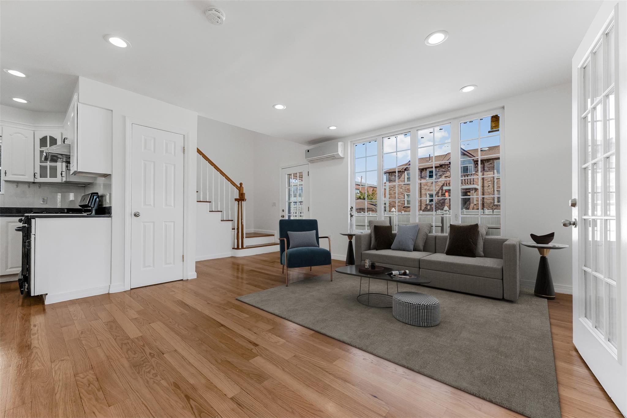 21417 W 69th Avenue, Oakland Gardens, New York image 8
