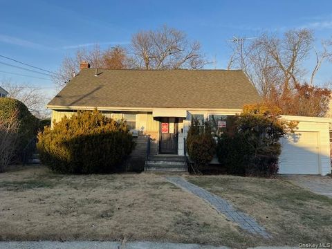 45 Alabama Avenue Hempstead NY 11550