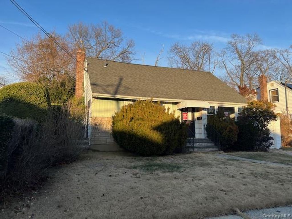 Photo of 45 Alabama Avenue, Hempstead, NY 11550 (MLS # 951469)