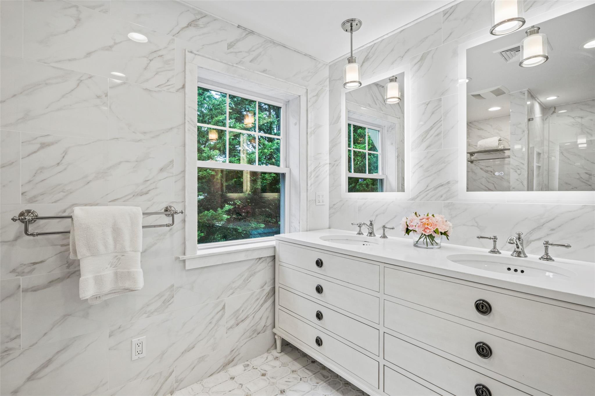 489 Manor Lane, Pelham, New York image 25