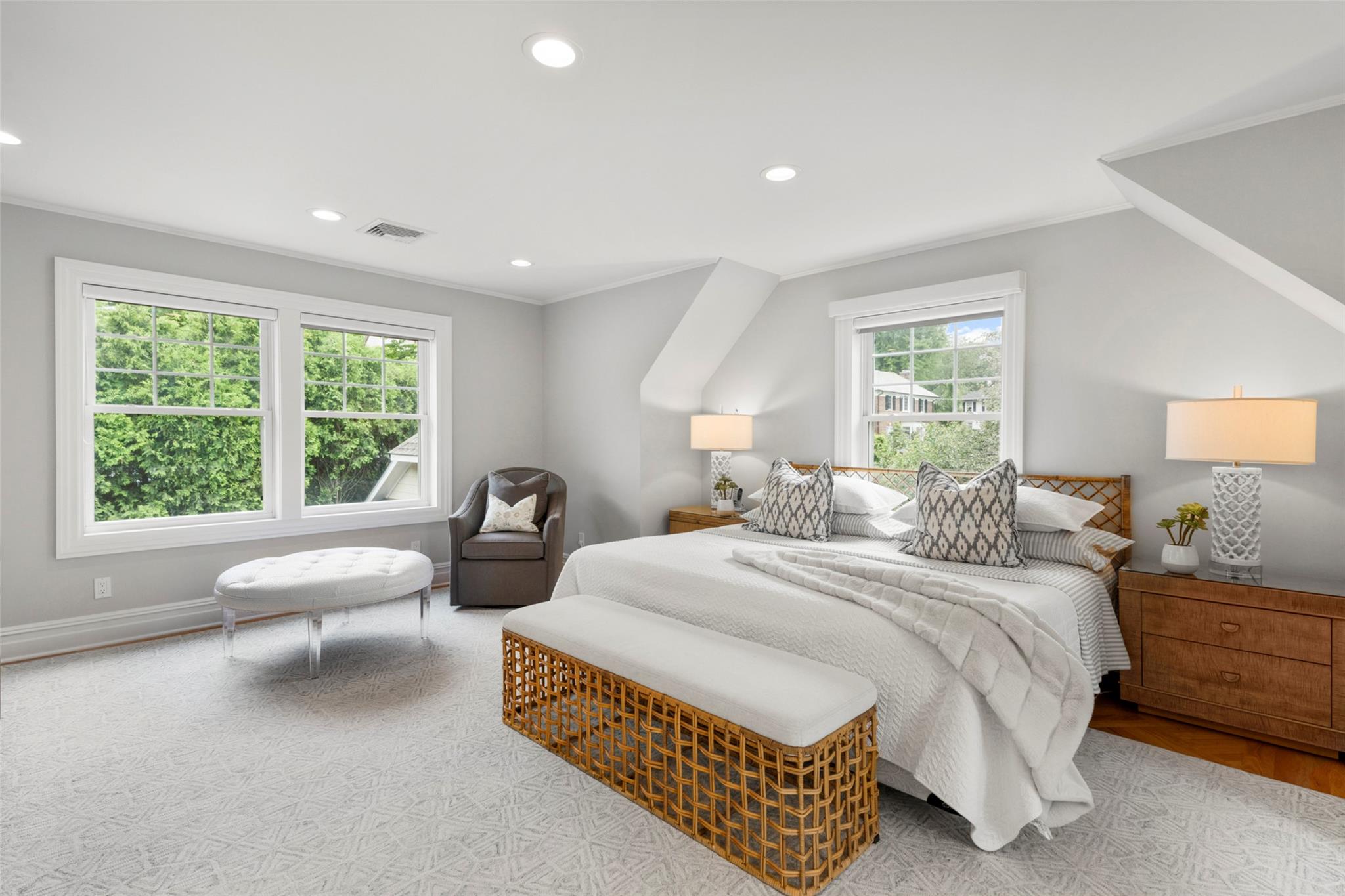 489 Manor Lane, Pelham, New York image 22