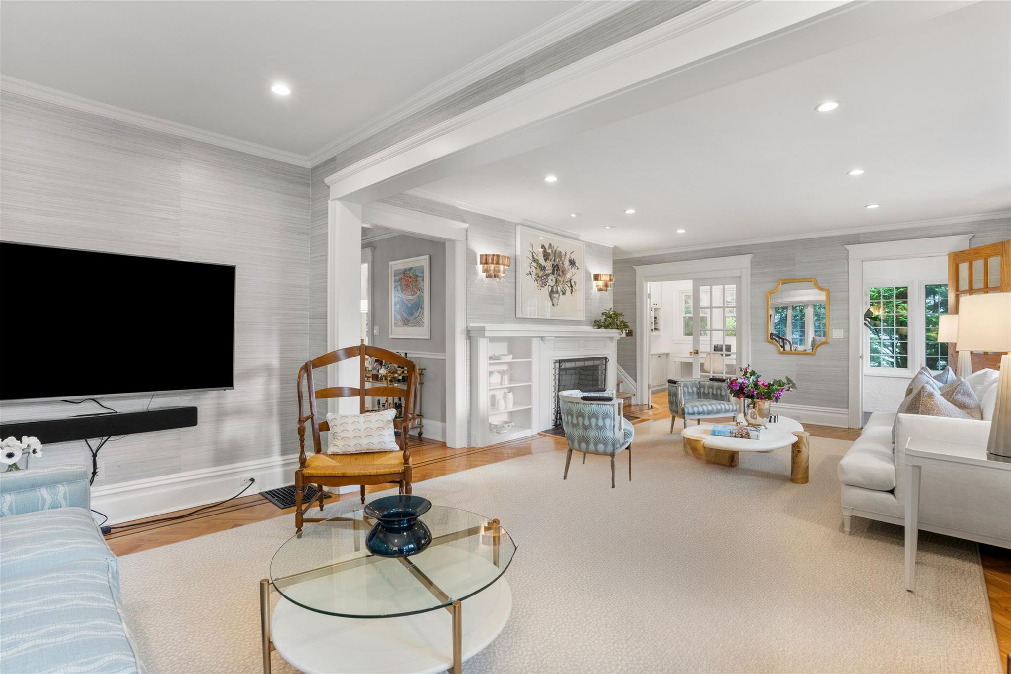489 Manor Lane, Pelham, New York image 8