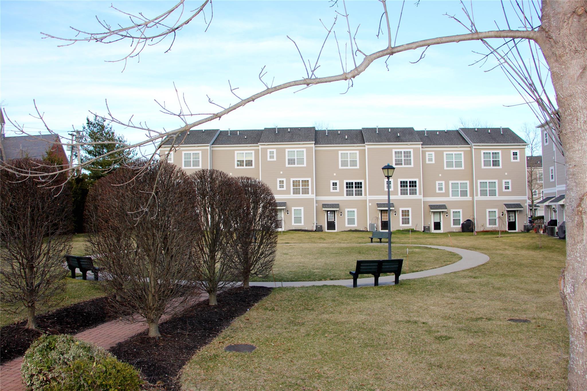 48 Rialto Way, Patchogue, New York image 29