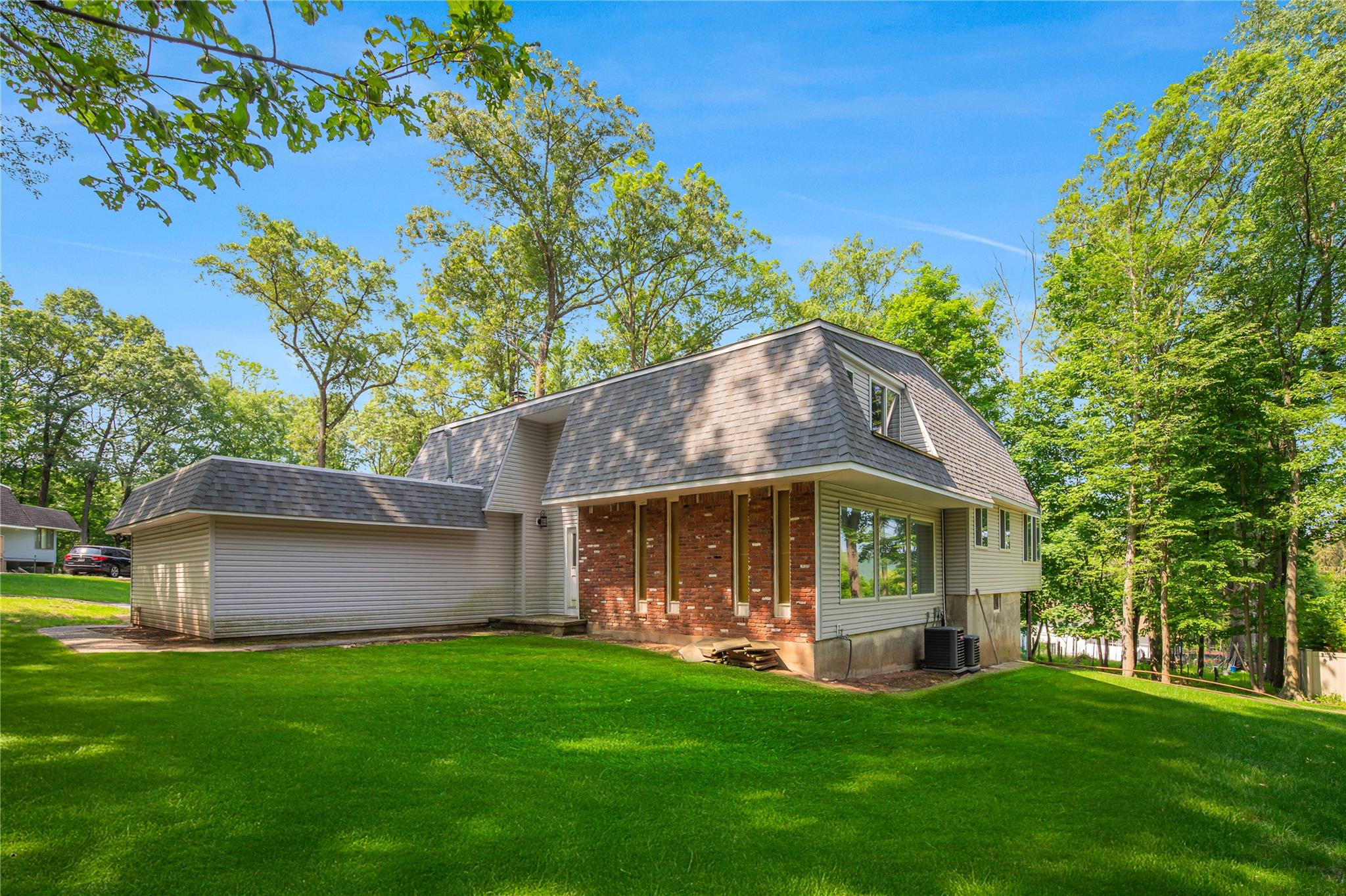 34 Winesap Lane, Monsey, New York image 2