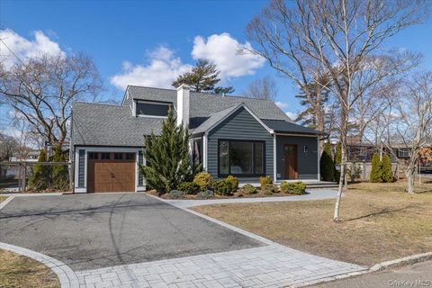 16 Shore Road Patchogue NY 11772