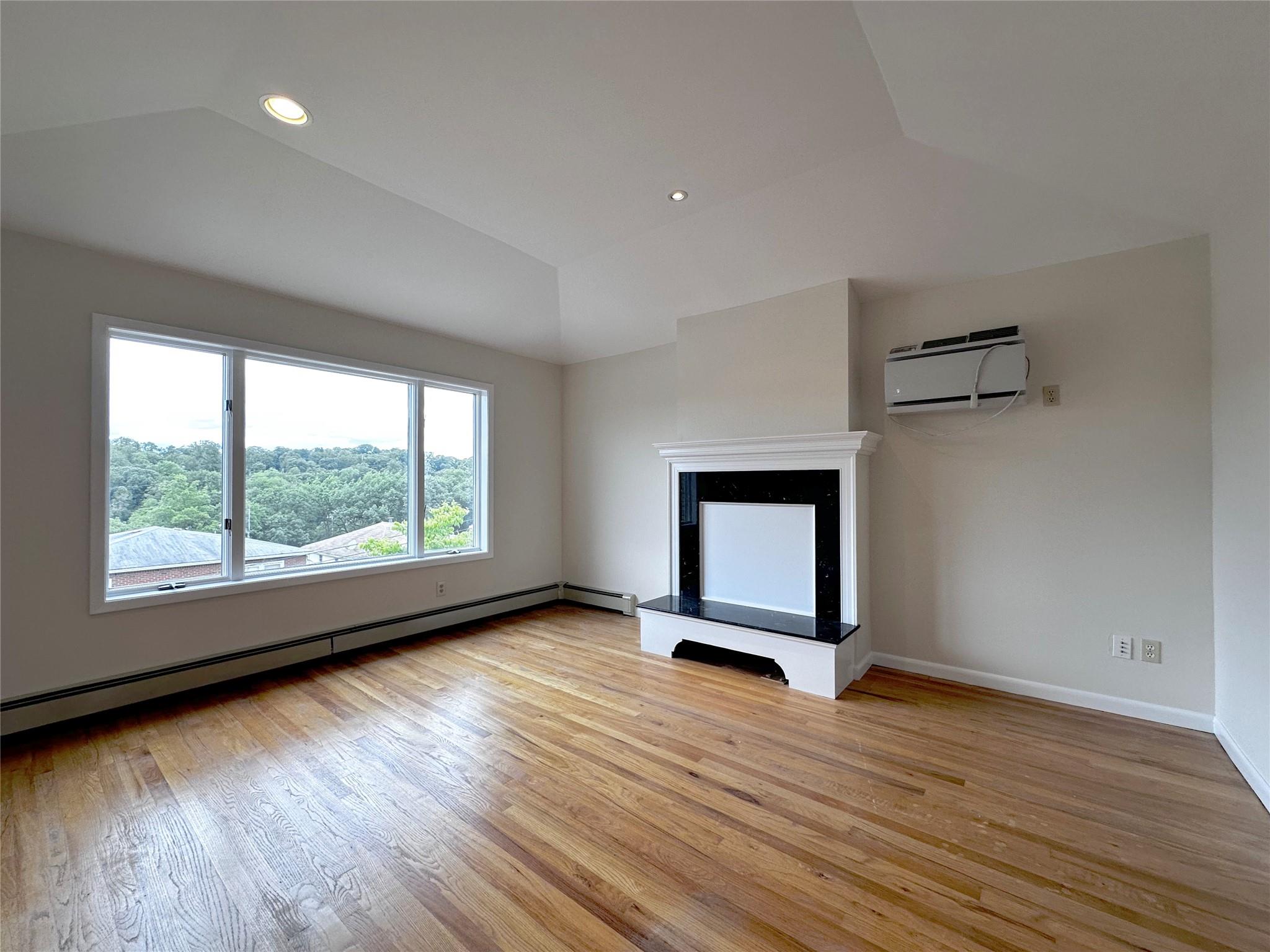 150 Bennett Avenue L2
