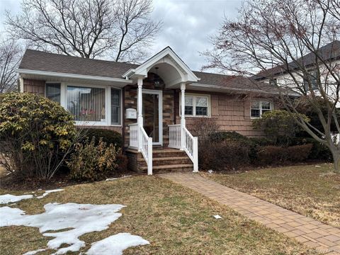 660 Hewlett Street Franklin Square NY 11010