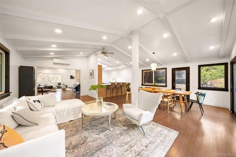 Tiny photo for 57 Virginia Lane, Thornwood, NY 10594 (MLS # 988937)