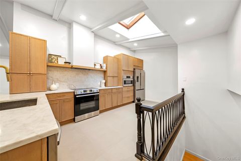 Tiny photo for 57 Virginia Lane, Thornwood, NY 10594 (MLS # 988937)