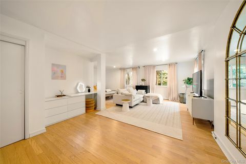 Tiny photo for 57 Virginia Lane, Thornwood, NY 10594 (MLS # 988937)