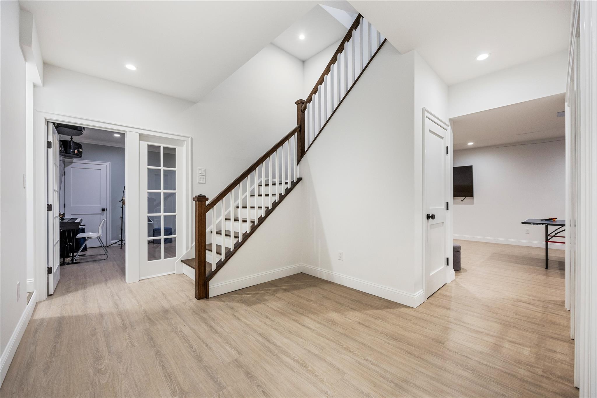 78 Orange Drive, Jericho, New York image 31