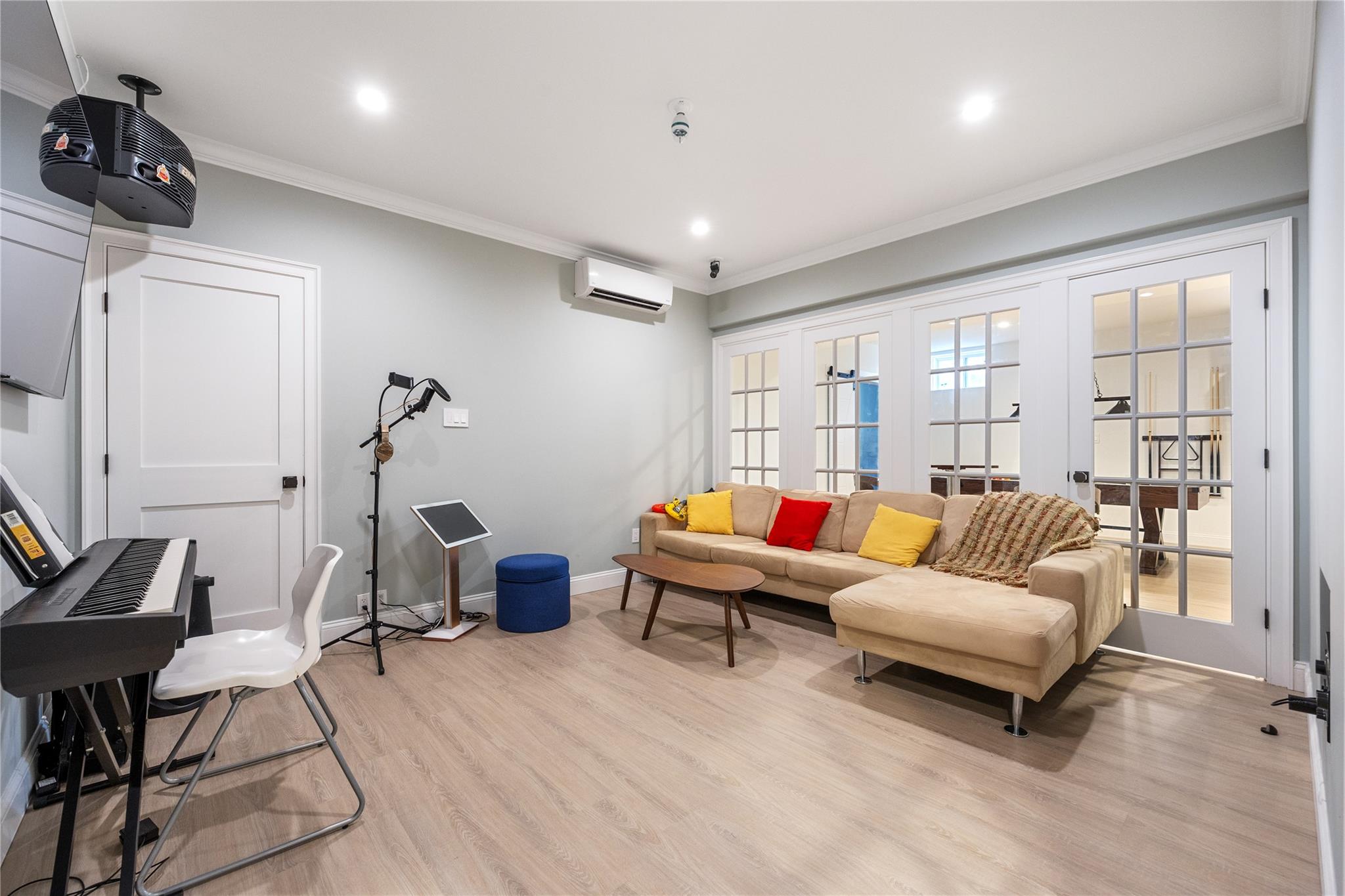 78 Orange Drive, Jericho, New York image 36