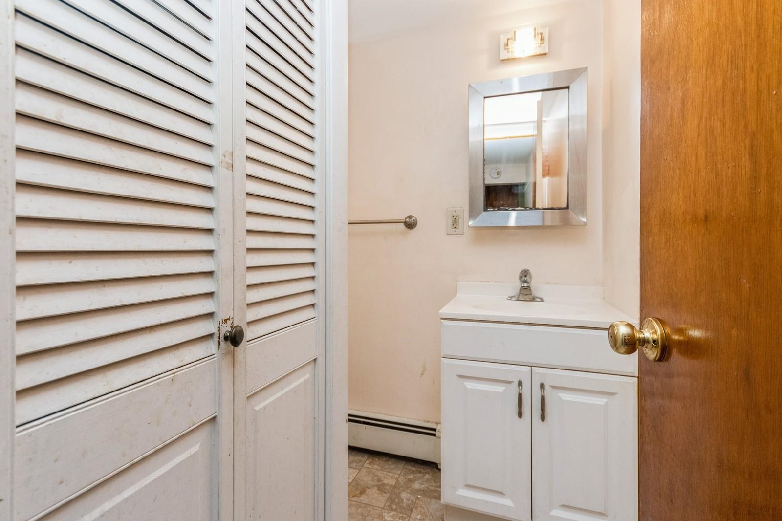 Dover Plains, New York 12522, United States, 3 Bedrooms Bedrooms, ,2 BathroomsBathrooms,Residential,Active,145089