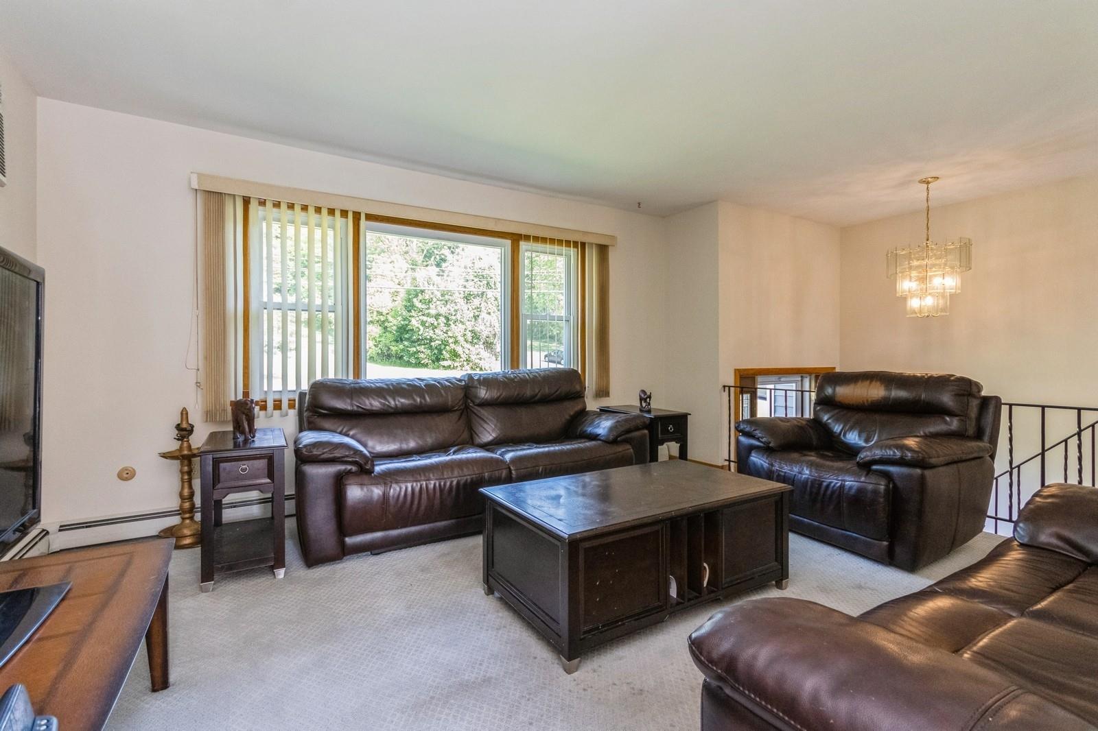 Dover Plains, New York 12522, United States, 3 Bedrooms Bedrooms, ,2 BathroomsBathrooms,Residential,Active,145089