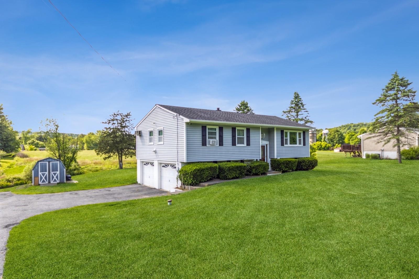 Dover Plains, New York 12522, United States, 3 Bedrooms Bedrooms, ,2 BathroomsBathrooms,Residential,Active,145089