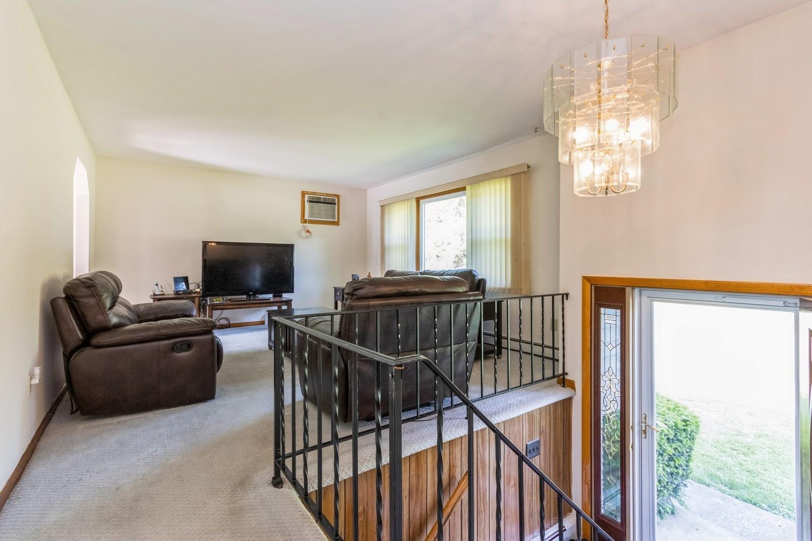 Dover Plains, New York 12522, United States, 3 Bedrooms Bedrooms, ,2 BathroomsBathrooms,Residential,Active,145089