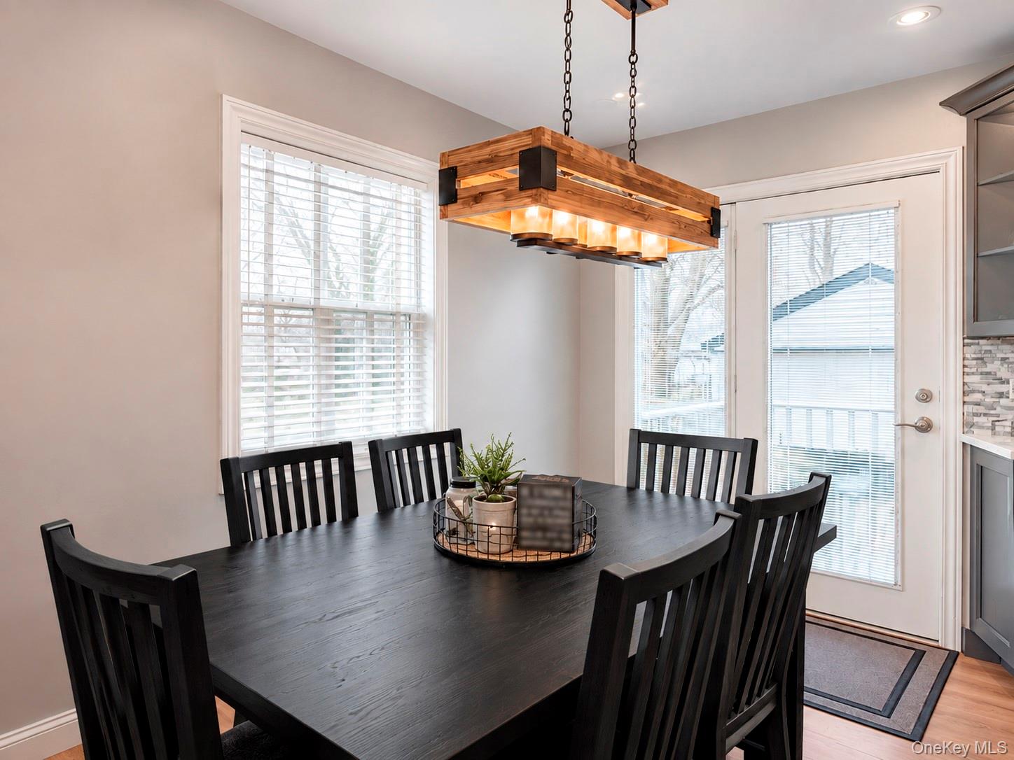 433 S 7th Street