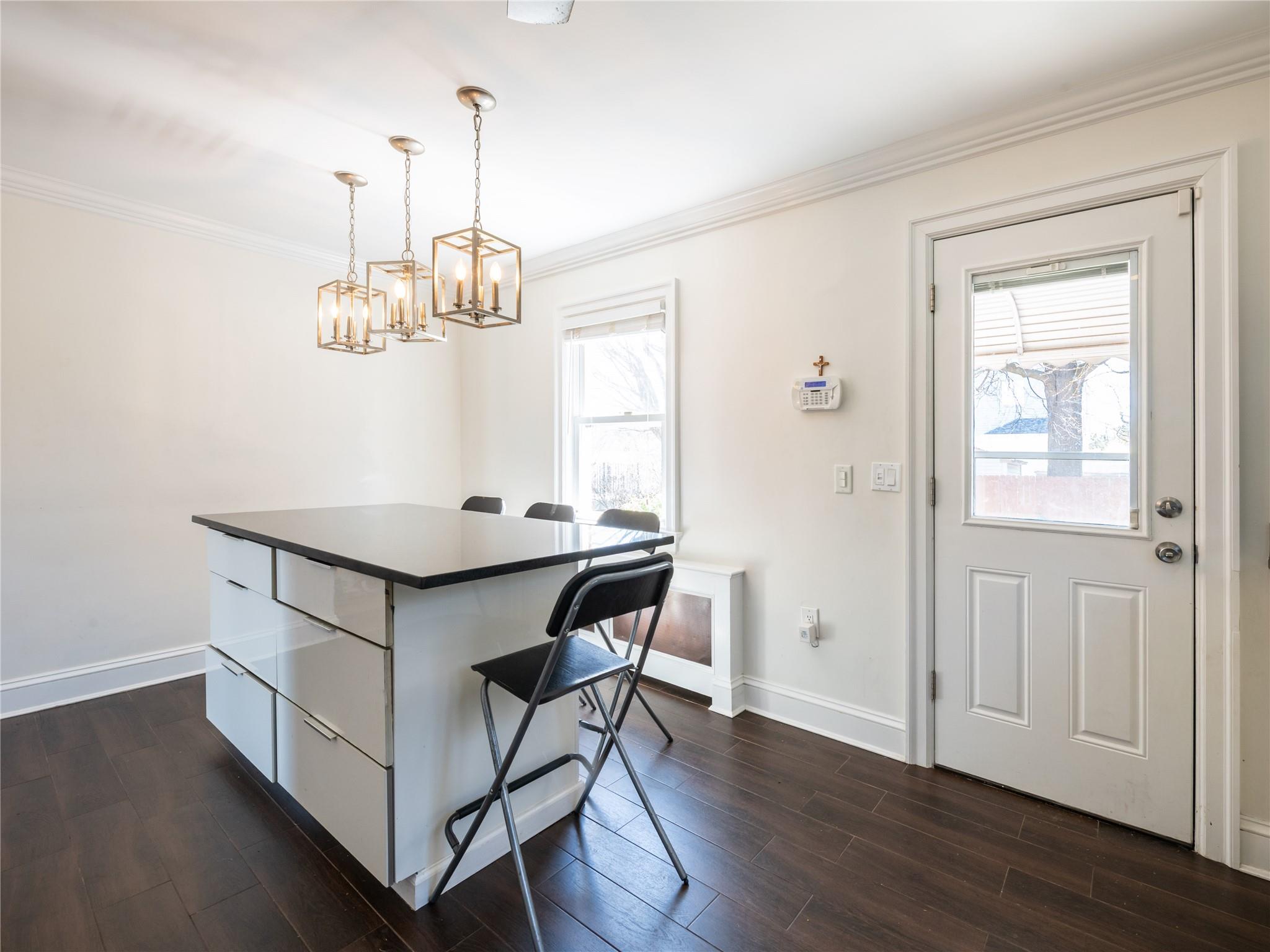 18 Cypress Avenue, Port Washington, New York image 16