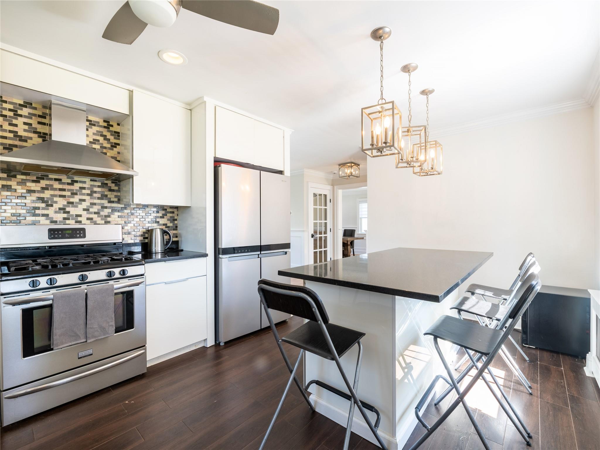 18 Cypress Avenue, Port Washington, New York image 18