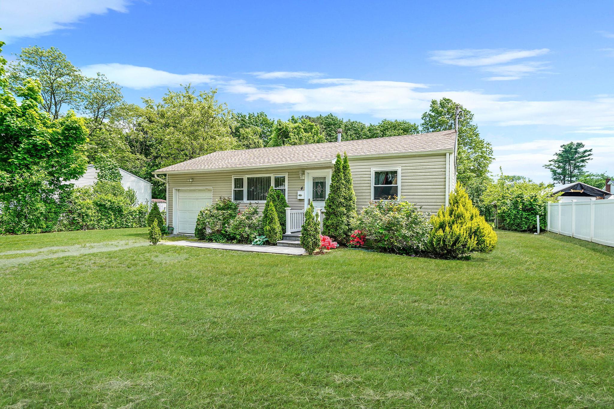 4 Patton Street, Brentwood, New York image 3