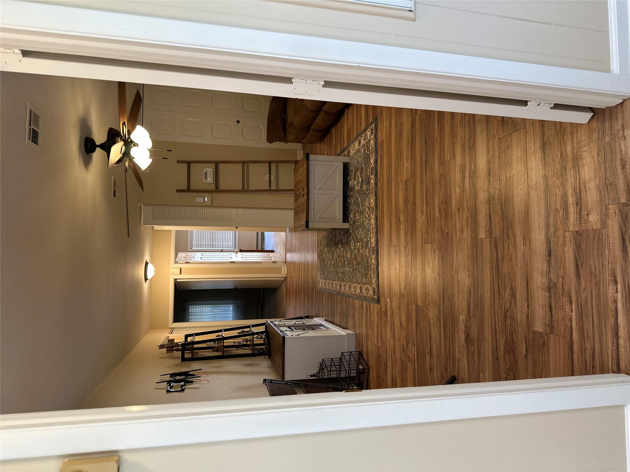 305 Torquay Court #B, Ridge, New York image 2
