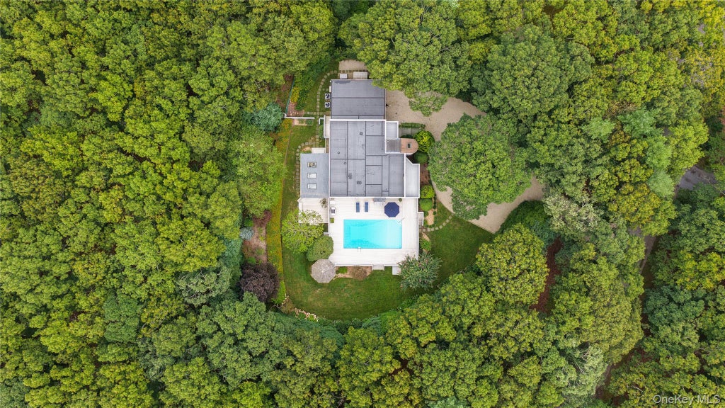 Photo of 58 Bucks Path, East Hampton, NY 11937 (MLS # 1049231)