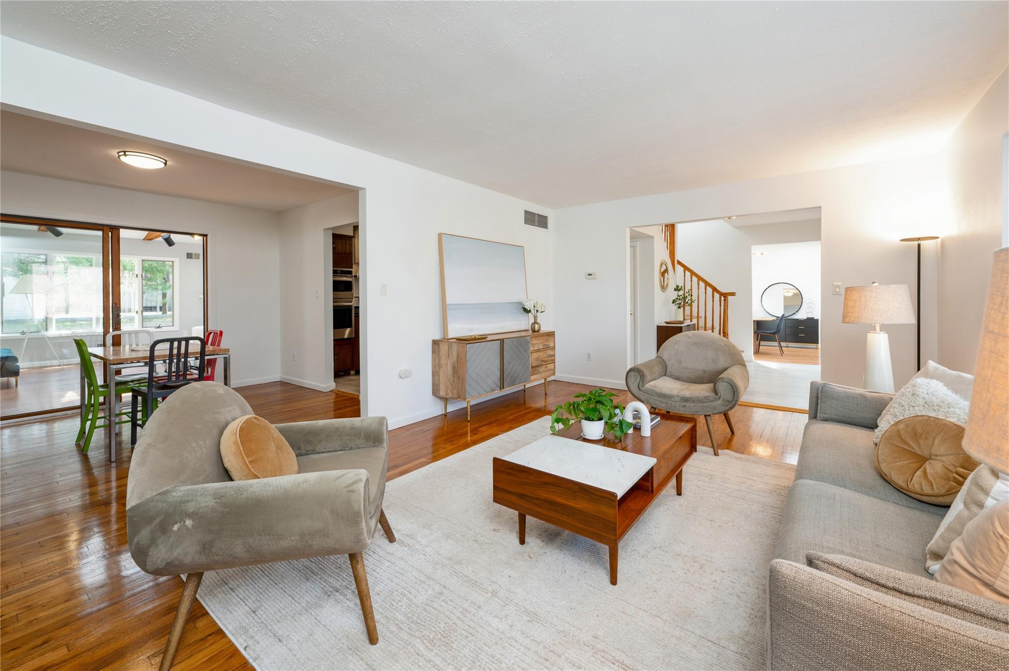 14 Reeback Drive, Ossining, New York image 4