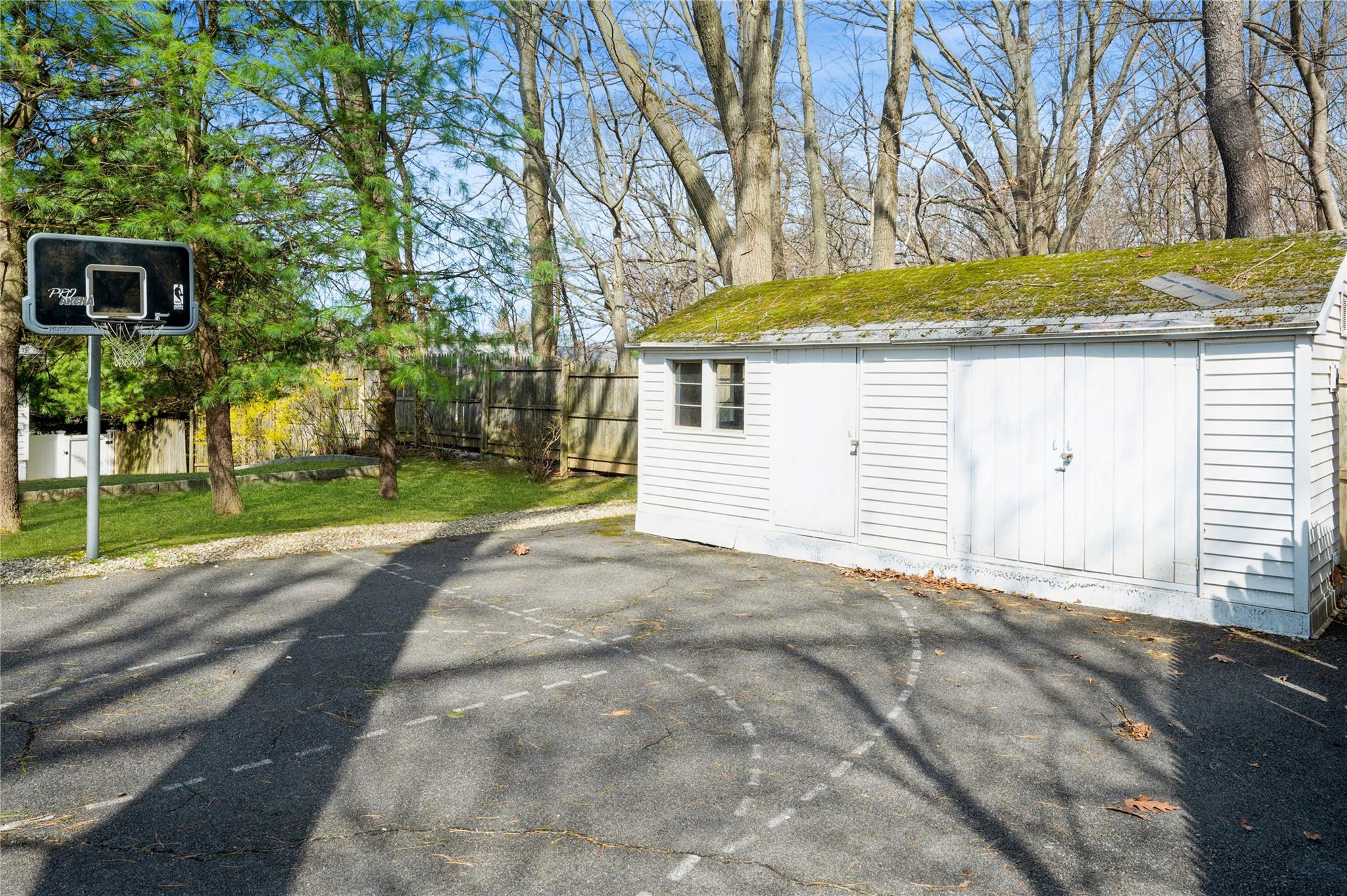 14 Reeback Drive, Ossining, New York image 32