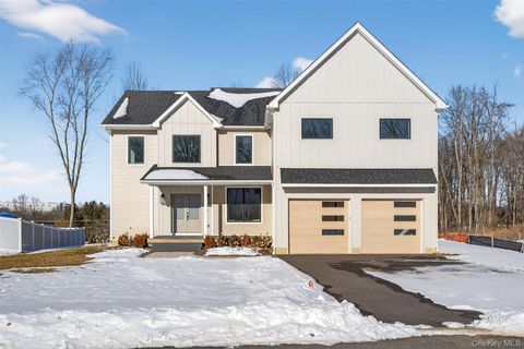 47 Wildwood Drive Rock Tavern NY 12575
