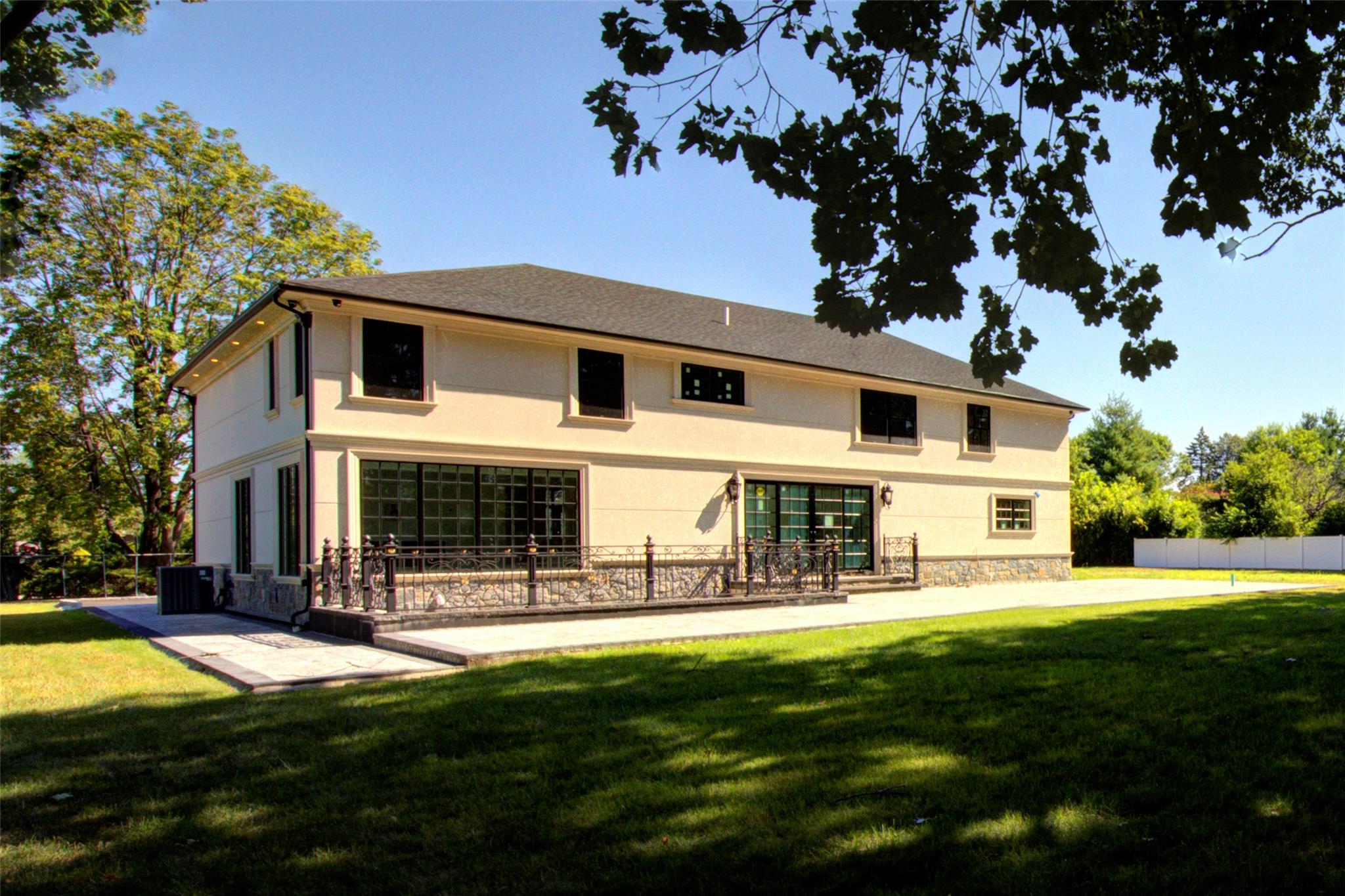 51 Walter Avenue
