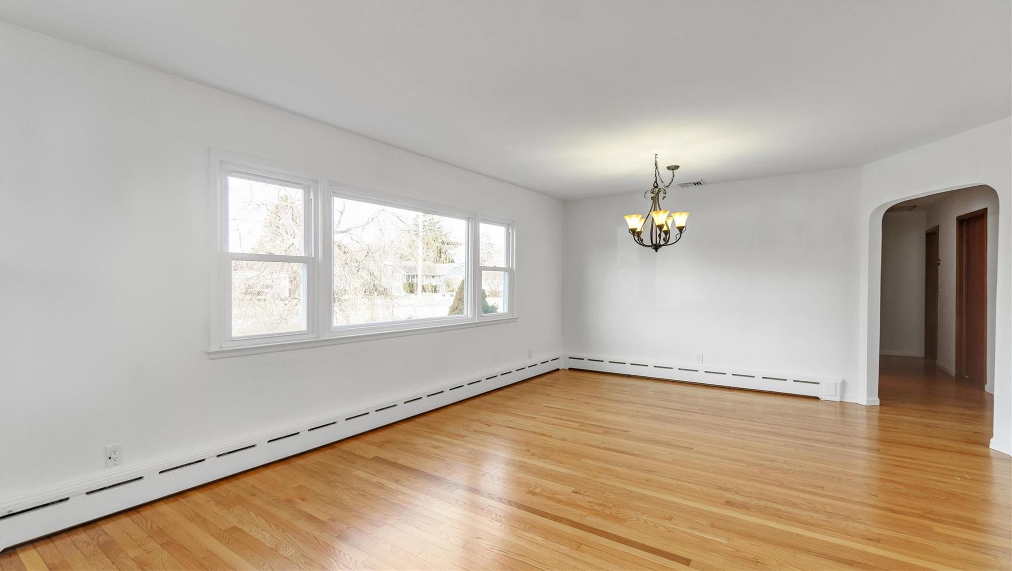 74 Sunrise Avenue, Riverhead, New York image 12