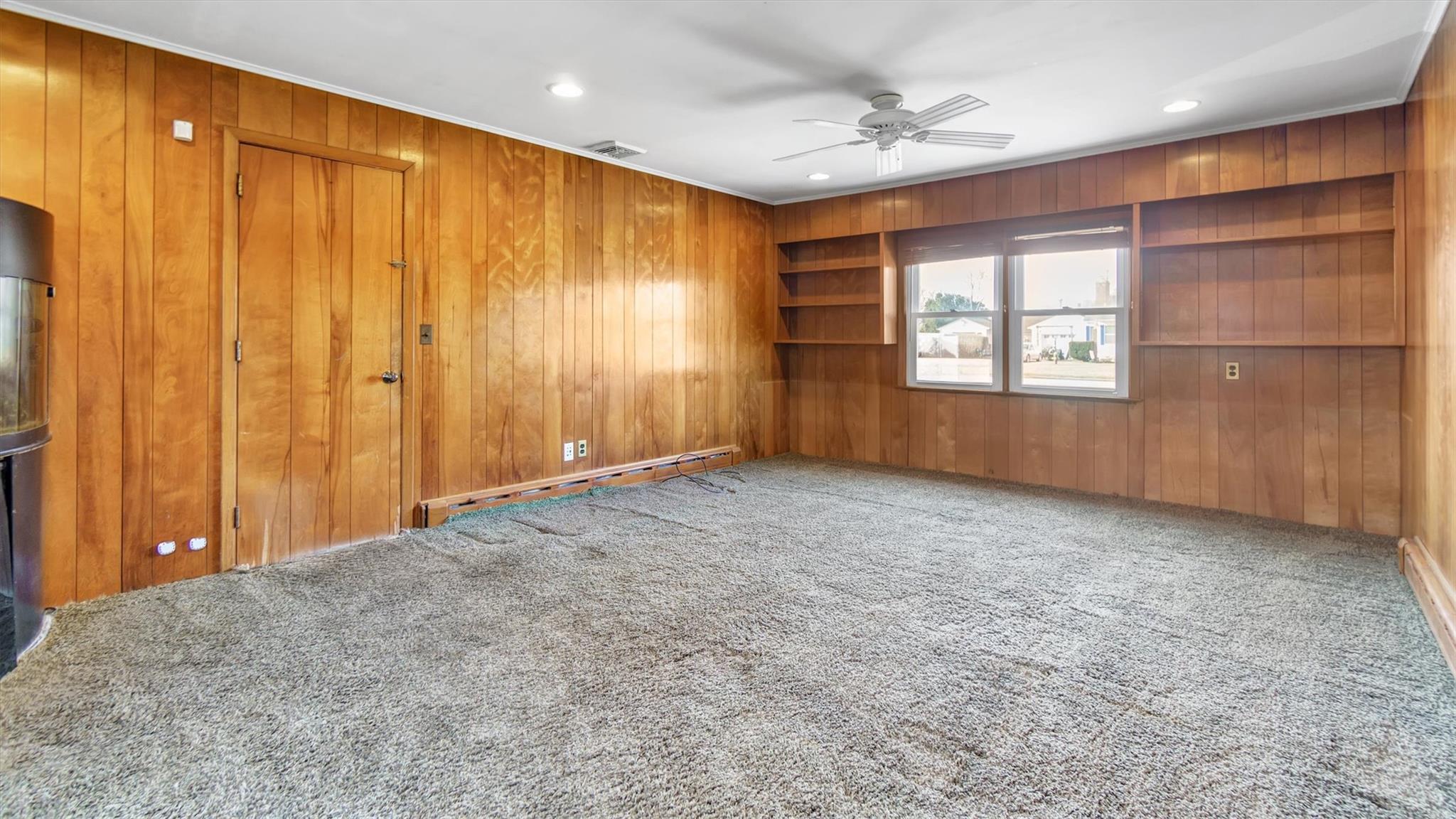 74 Sunrise Avenue, Riverhead, New York image 22