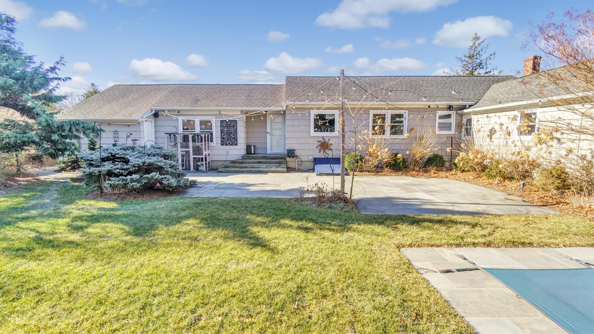 74 Sunrise Avenue, Riverhead, New York image 9