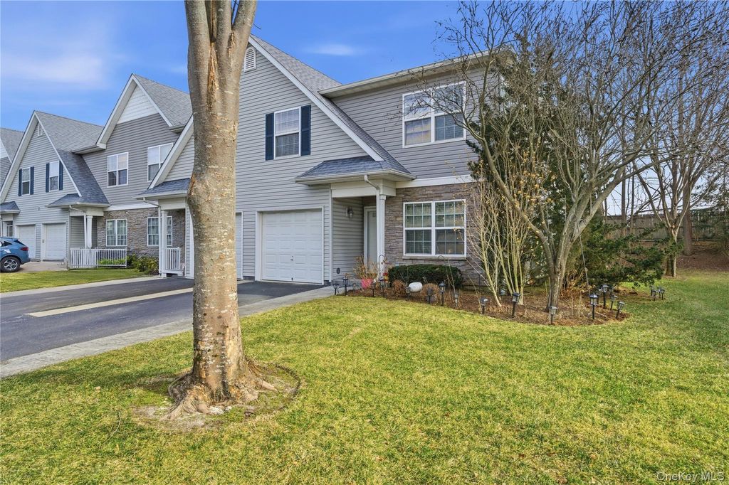 Photo of 307 Medea Way, Central Islip, NY 11722 (MLS # 956394)