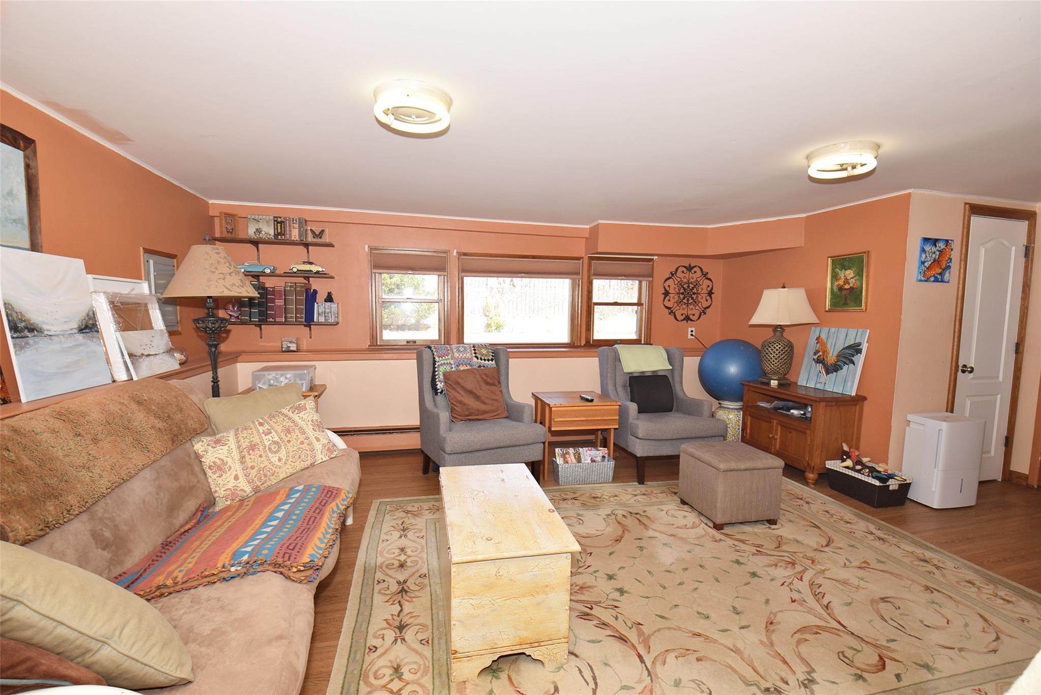 123 Willard Avenue, Farmingdale, New York image 15