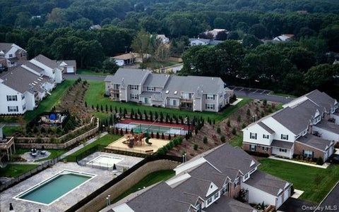 Apartment For Rent - 36 Horizon View Drive #36<br/> Suffolk County, Farmingville, NY 11738
