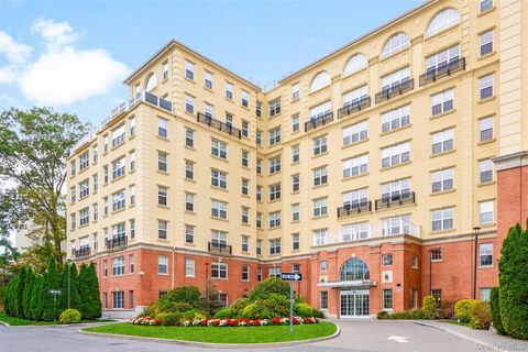 10 Byron Place 204 Larchmont NY 10538