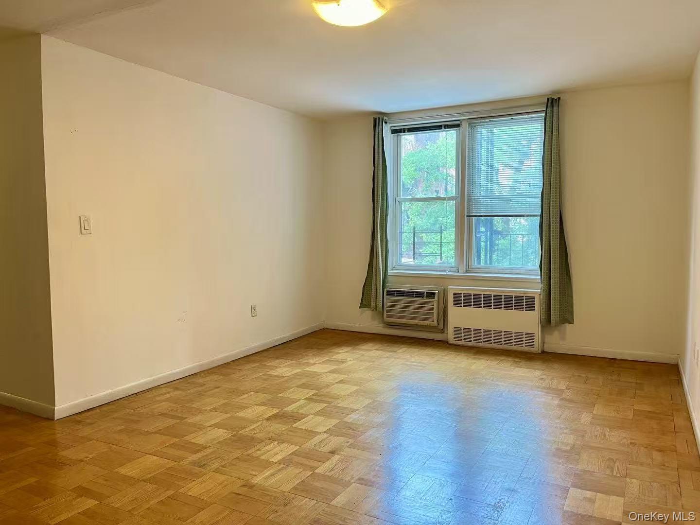 142-15 Franklin Avenue 3J