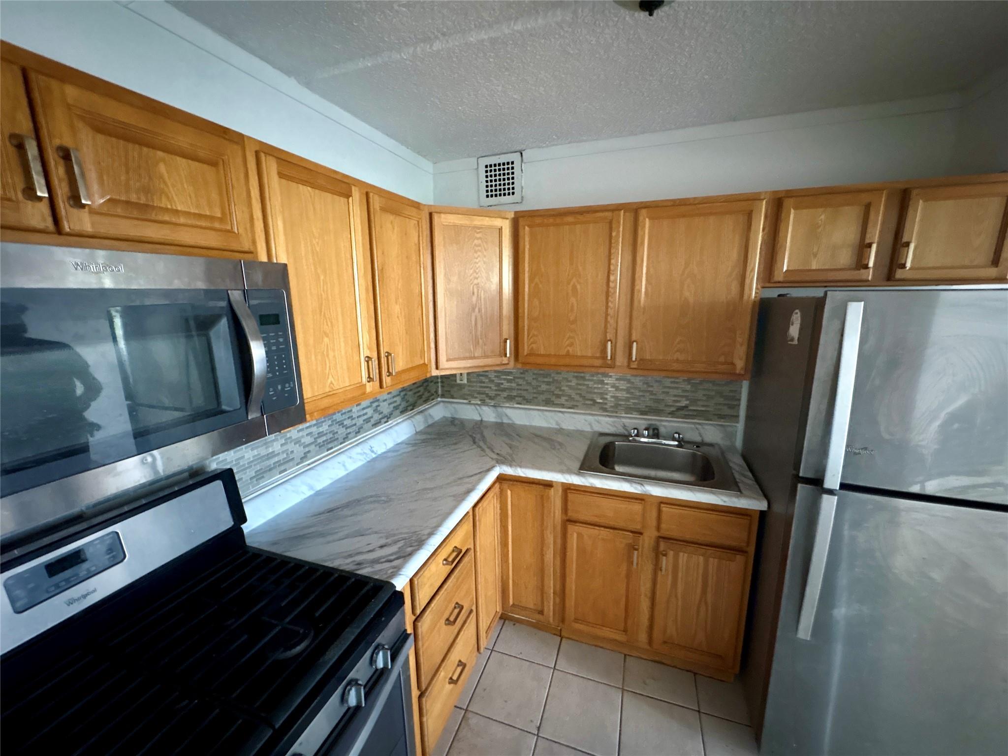 145 Valentine Lane #8D, Yonkers, New York image 10