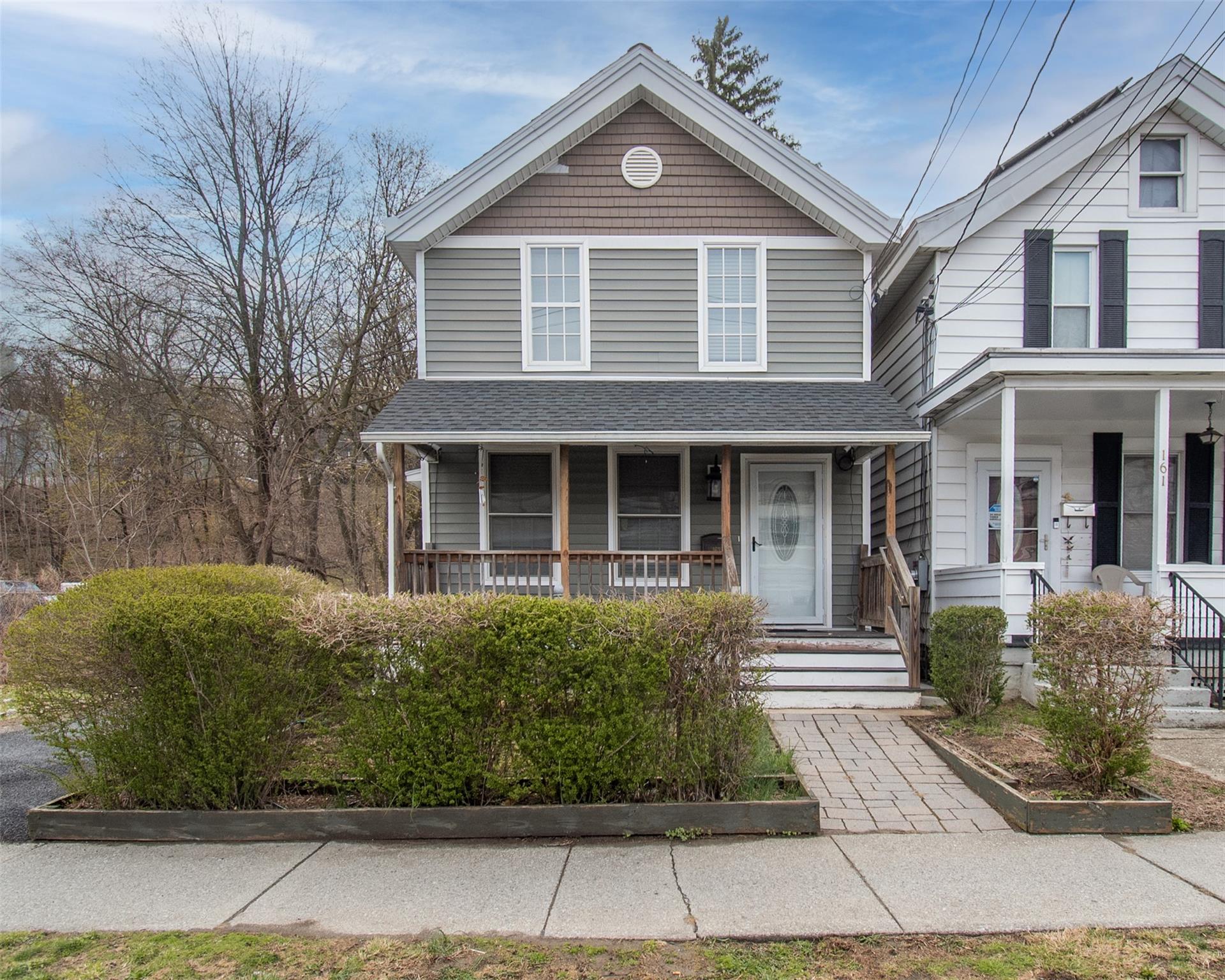 N Hamilton Street, Poughkeepsie, New York - 3 Bedrooms  
2 Bathrooms  
7 Rooms - 