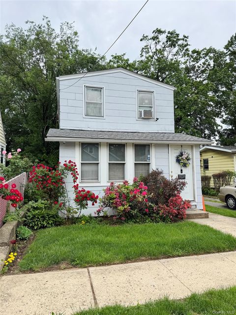 Homes For Sale - 12128 Benton Street<br/> Springfield Gardens, NY 11413