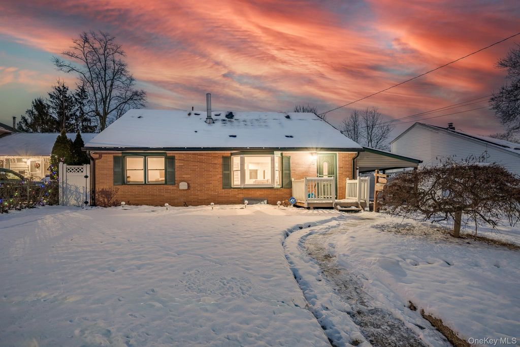 Photo of 22 Jones Drive, Garnerville, NY 10923 (MLS # 945363)