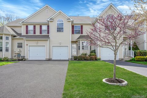 Photo of 23 Cranberry Circle, Medford, NY 11763 (MLS # 986345)