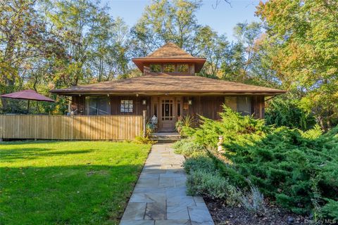 Photo of 30 Long Bow, Wading River, NY 11792 (MLS # 925064)